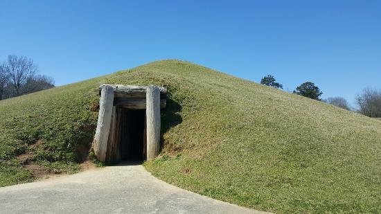 Ocmulgee National Monument